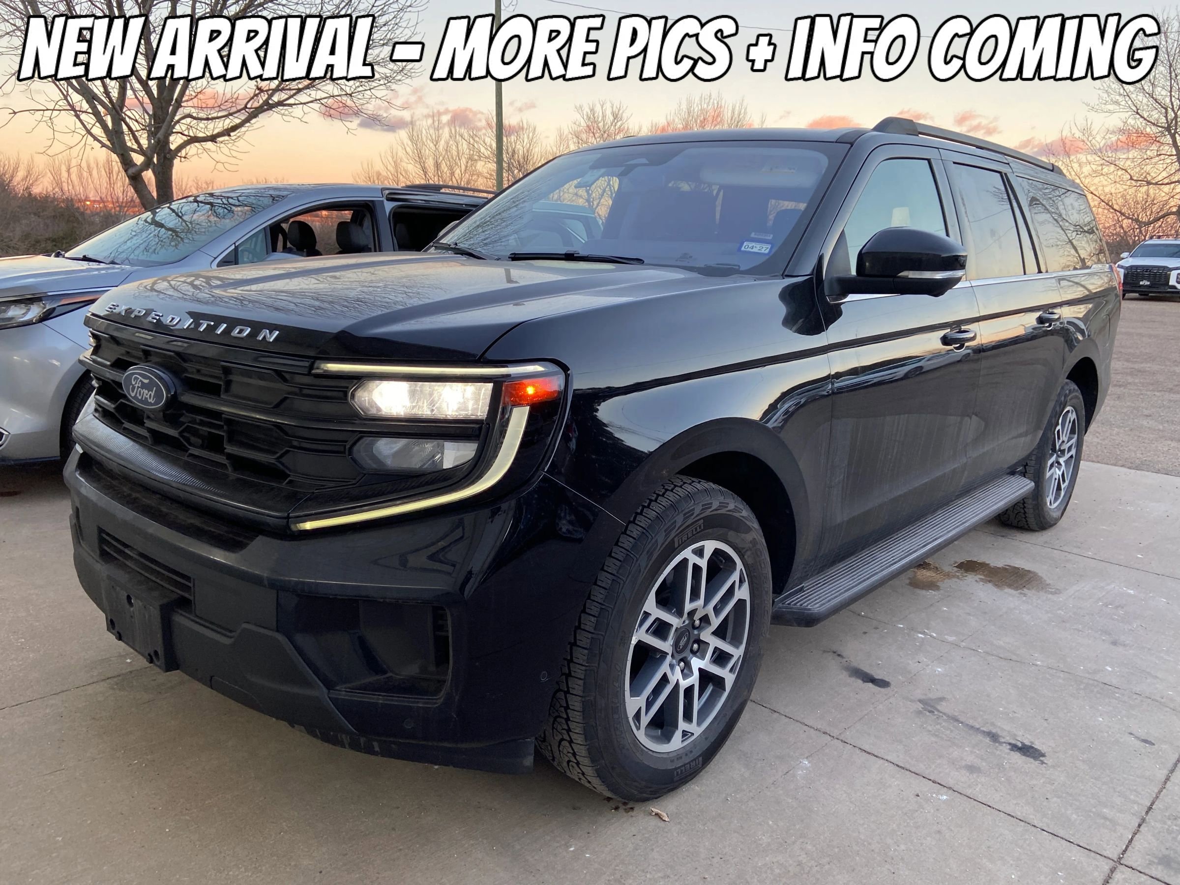 Used 2025 Ford Expedition Max Active image 1