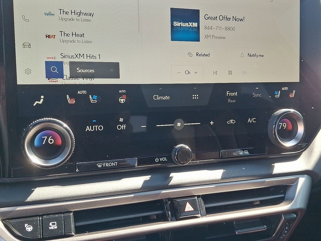 Used 2024 Lexus RX 500h F Sport w/ Convenience Package image 17