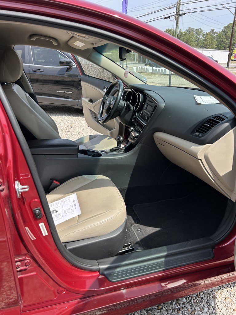 Used 2015 Kia Optima EX FWD image 11