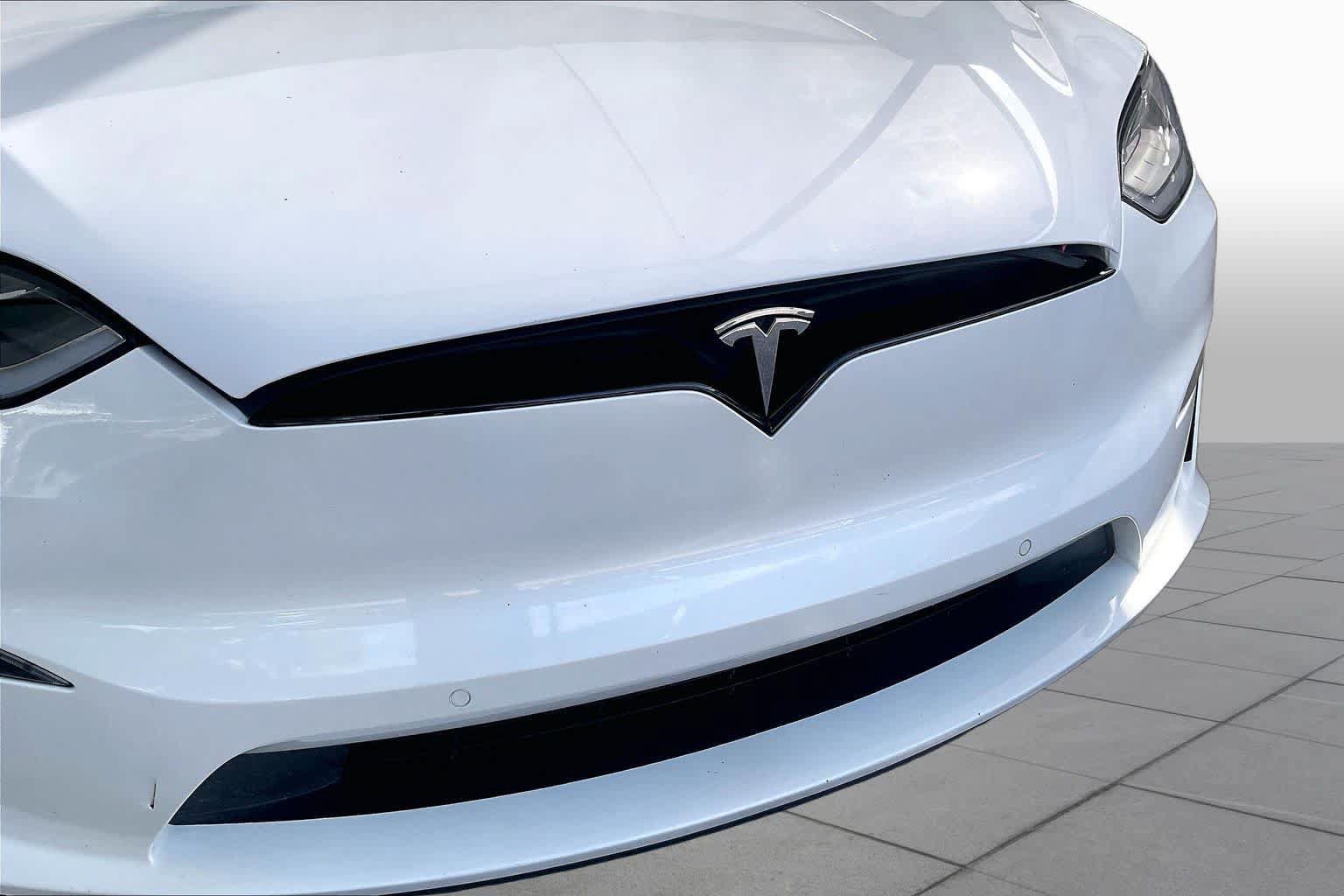 Used 2022 Tesla Model X AWD/4WD image 30