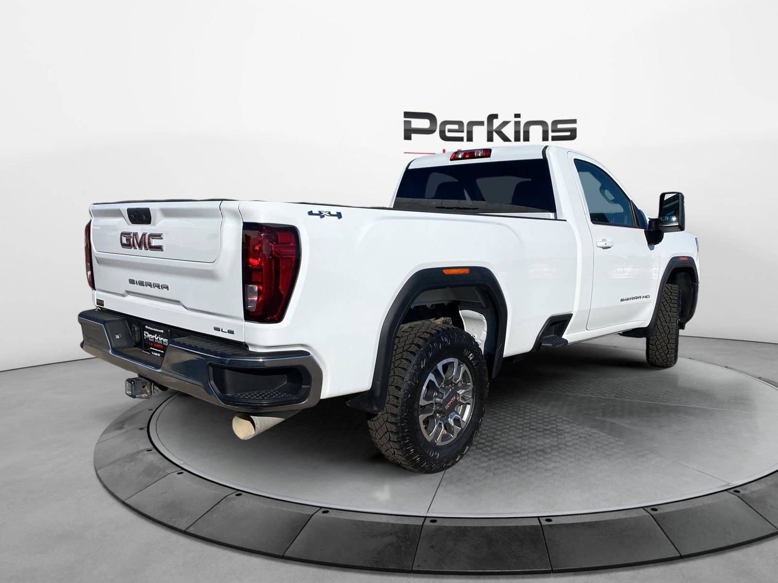 Used 2024 GMC Sierra 2500 SLE w/ SLE Convenience Package AWD/4WD image 5