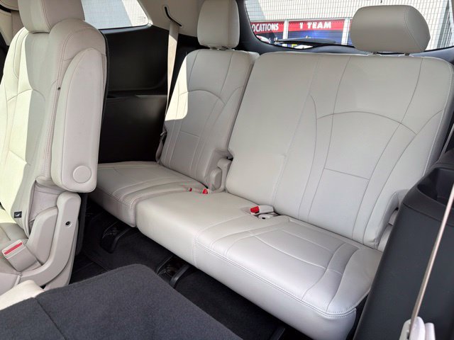 Certified 2024 Buick Enclave Essence FWD image 26