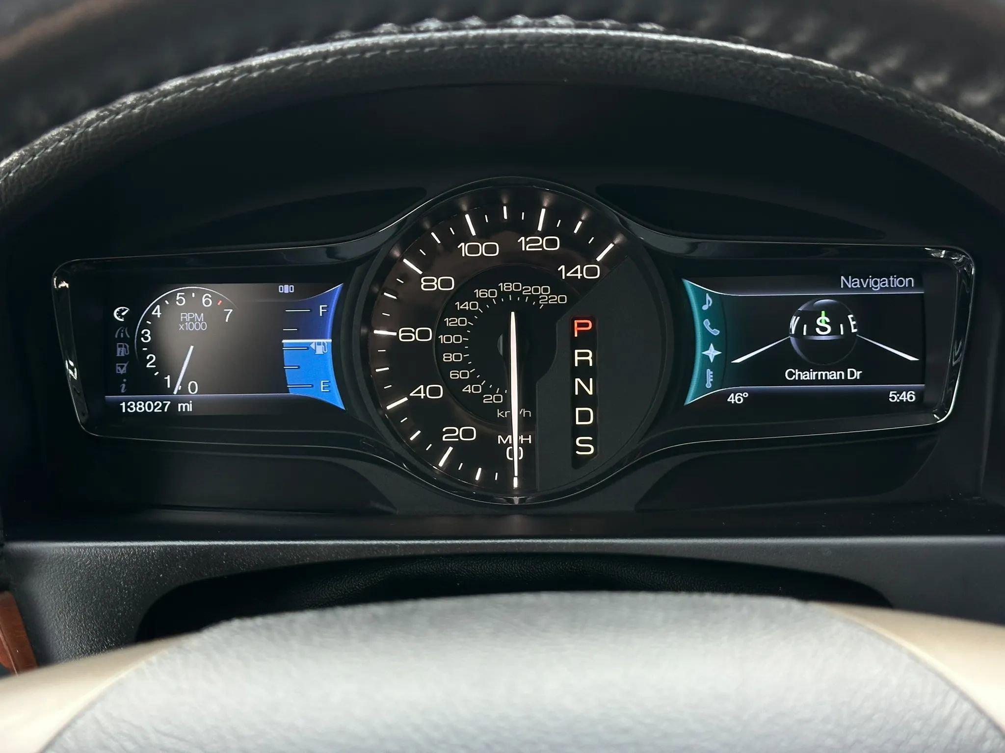 Used 2013 Lincoln MKX FWD image 32