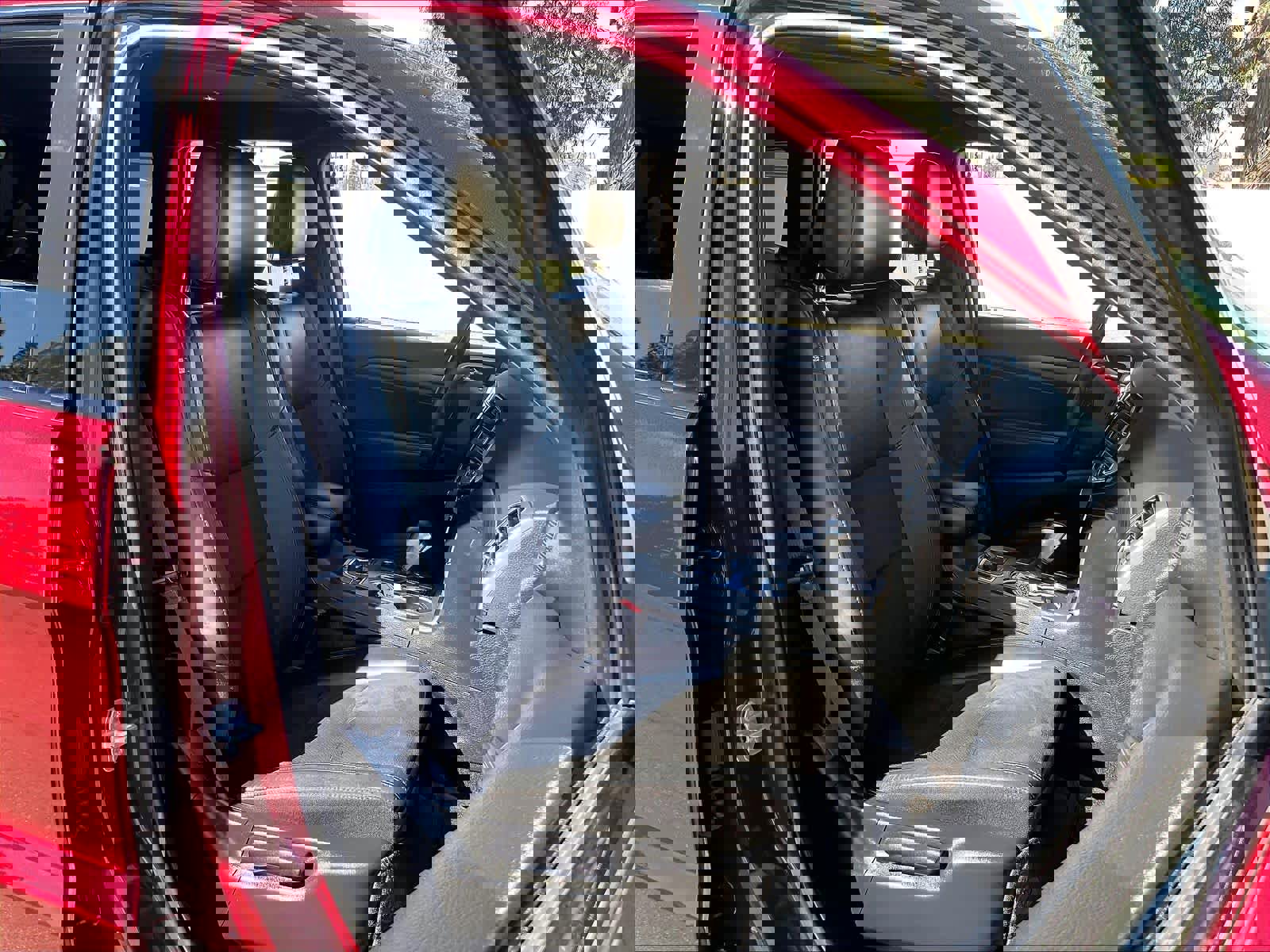 Used 2022 Jeep Grand Cherokee Laredo X image 9