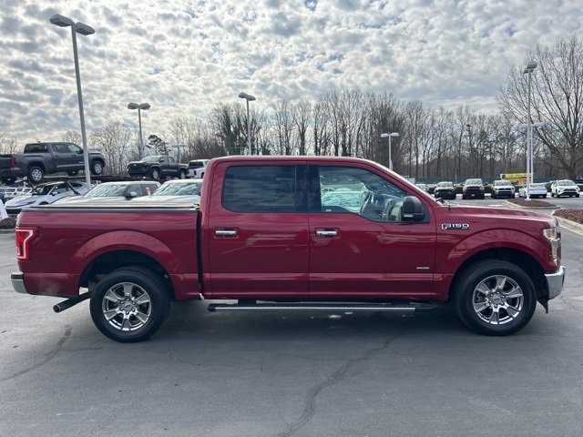 Used 2017 Ford F150 XLT w/ Equipment Group 302A Luxury image 4