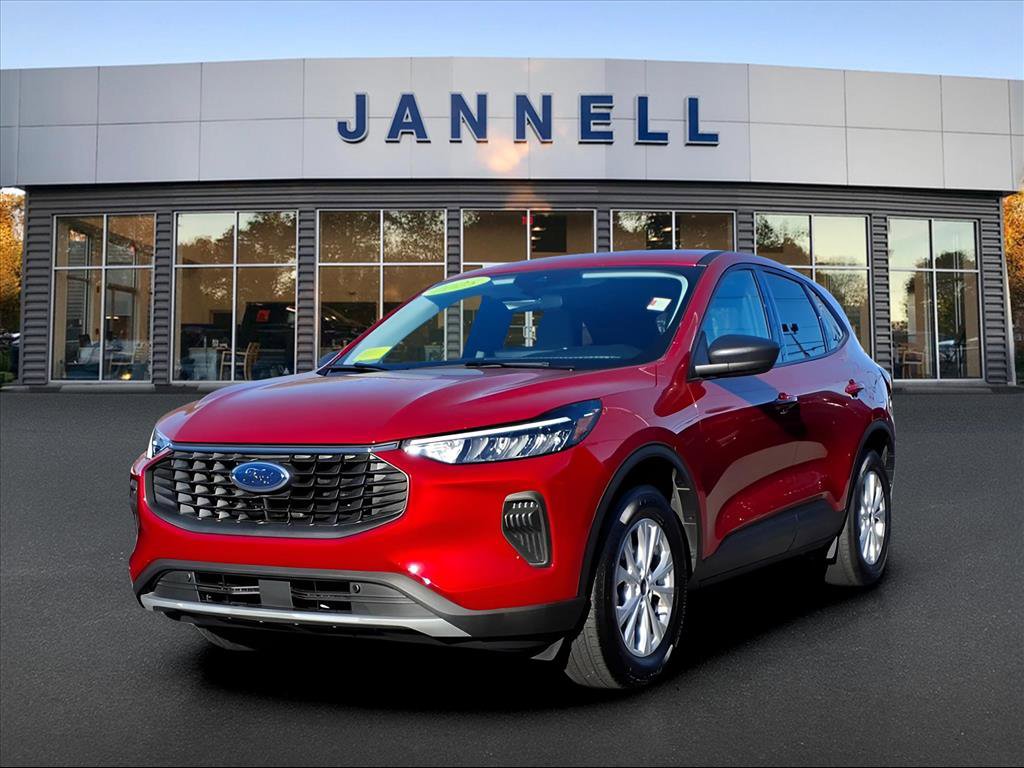 Used 2025 Ford Escape Active w/ Active Premium Tech Pack