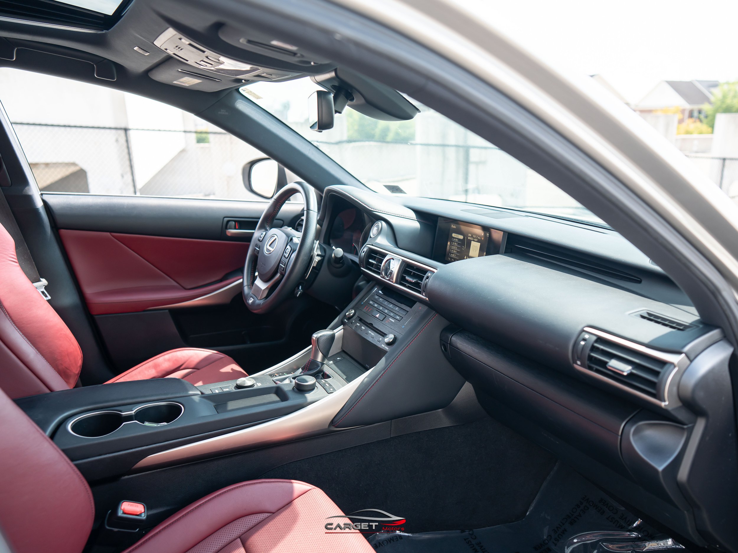 Used 2019 Lexus IS 300 F Sport w/ F Sport Package RWD image 15