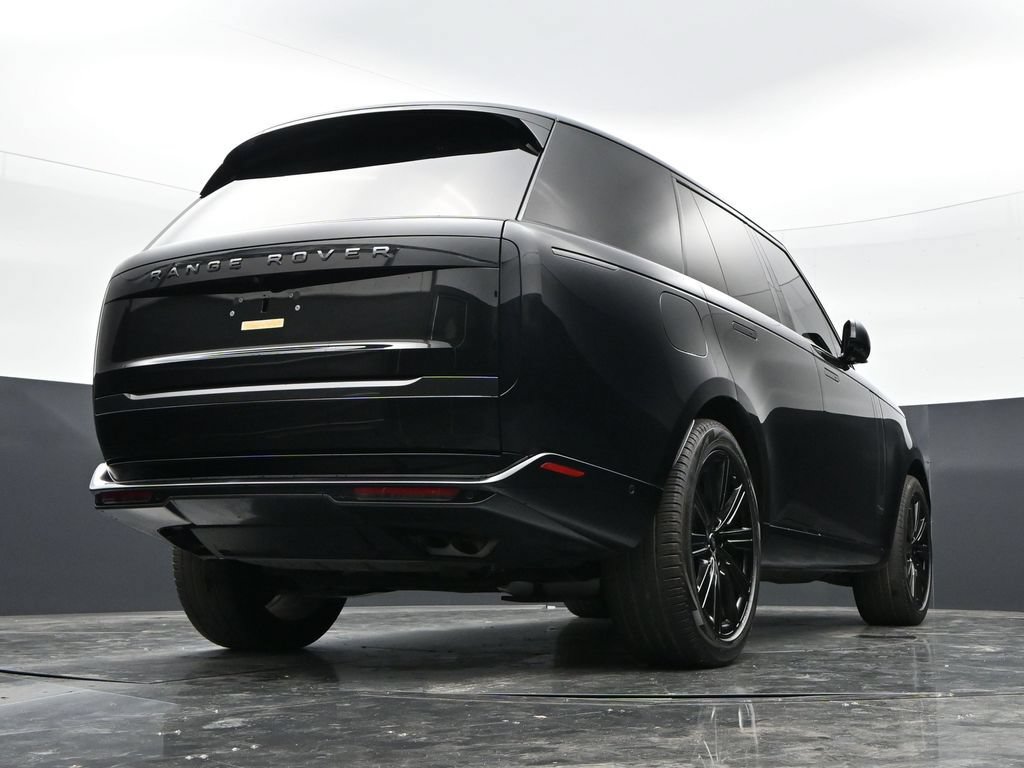 Used 2024 Land Rover Range Rover Autobiography AWD/4WD image 49