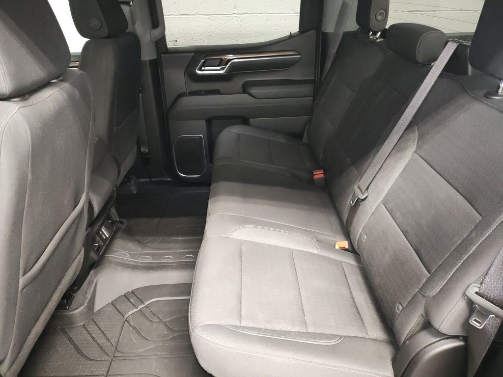 Used 2024 Chevrolet Silverado 1500 RST w/ Protection Package AWD/4WD image 25