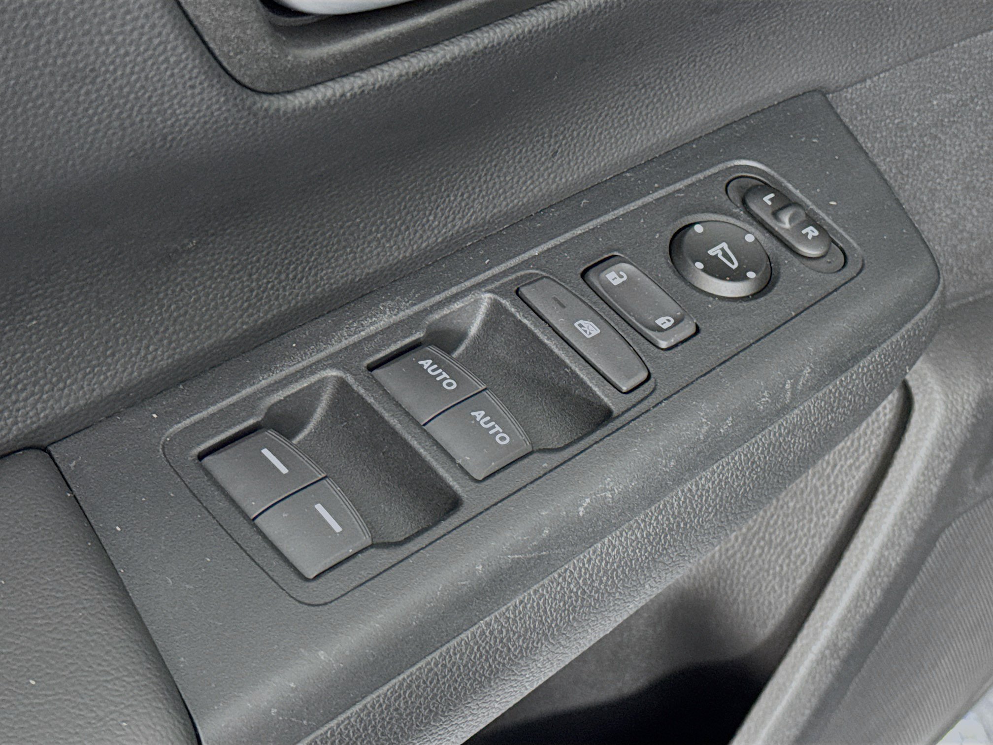 Certified 2024 Honda CR-V EX image 17