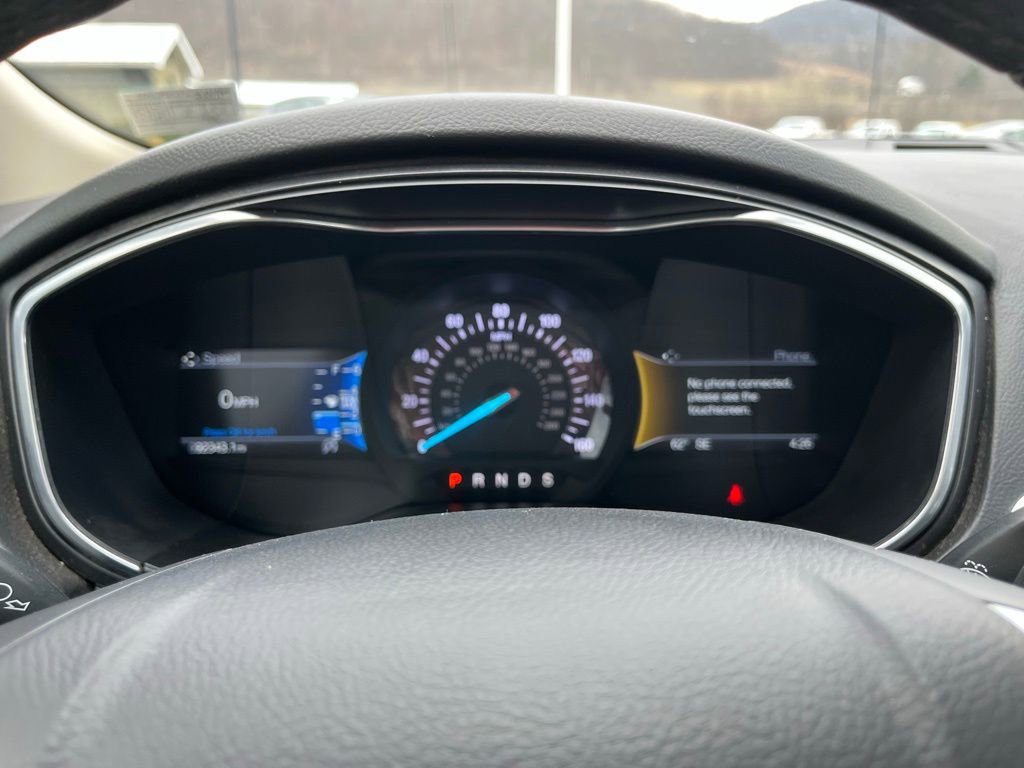 Used 2020 Ford Fusion Titanium image 12