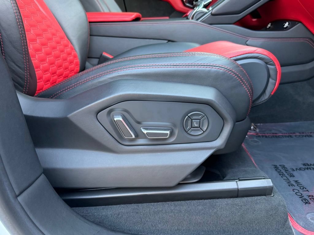 Used 2021 Lamborghini Urus AWD/4WD image 36