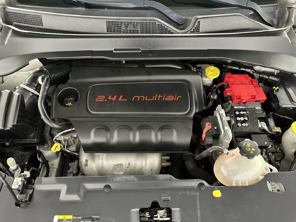 Used 2019 Jeep Compass Limited AWD/4WD image 31