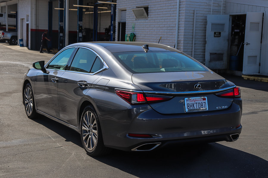 Used 2019 Lexus ES 350 w/ Premium Package FWD image 7