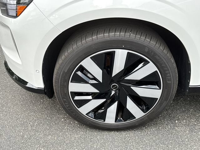 Certified 2025 Volvo EX90 Plus AWD/4WD image 7