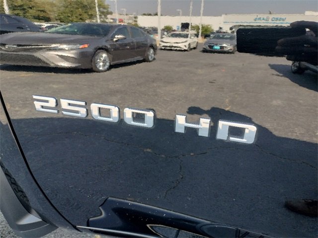 Used 2024 Chevrolet Silverado 2500 Custom w/ Custom Value Package image 14