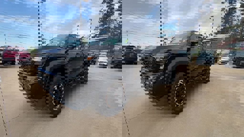 New 2026 Toyota Tacoma TRD Off-Road w/ TRD Off Road Premium Package image 2