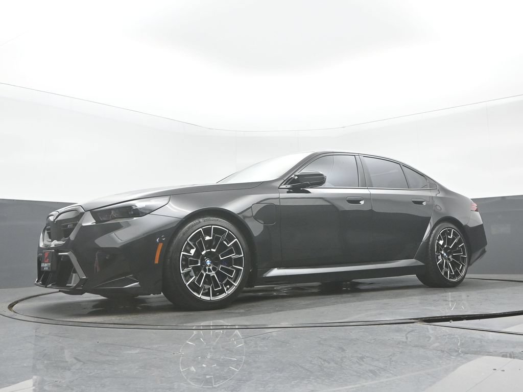 Used 2025 BMW M5 w/ Carbon Package AWD/4WD image 31