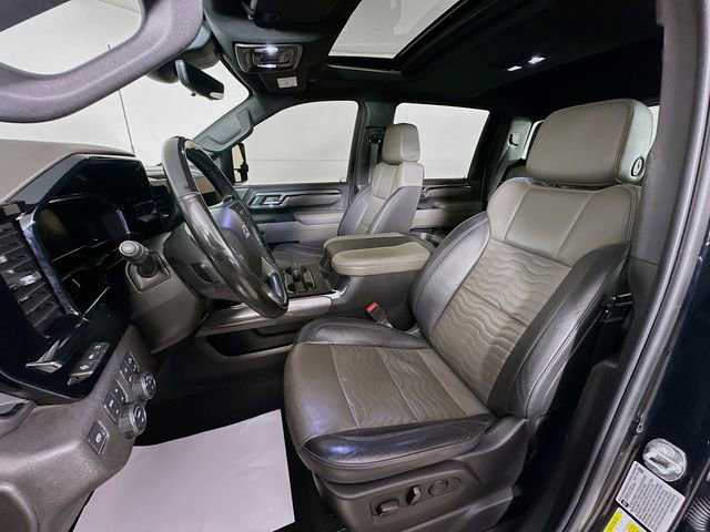 Used 2024 Chevrolet Silverado 2500 ZR2 w/ Technology Package image 23