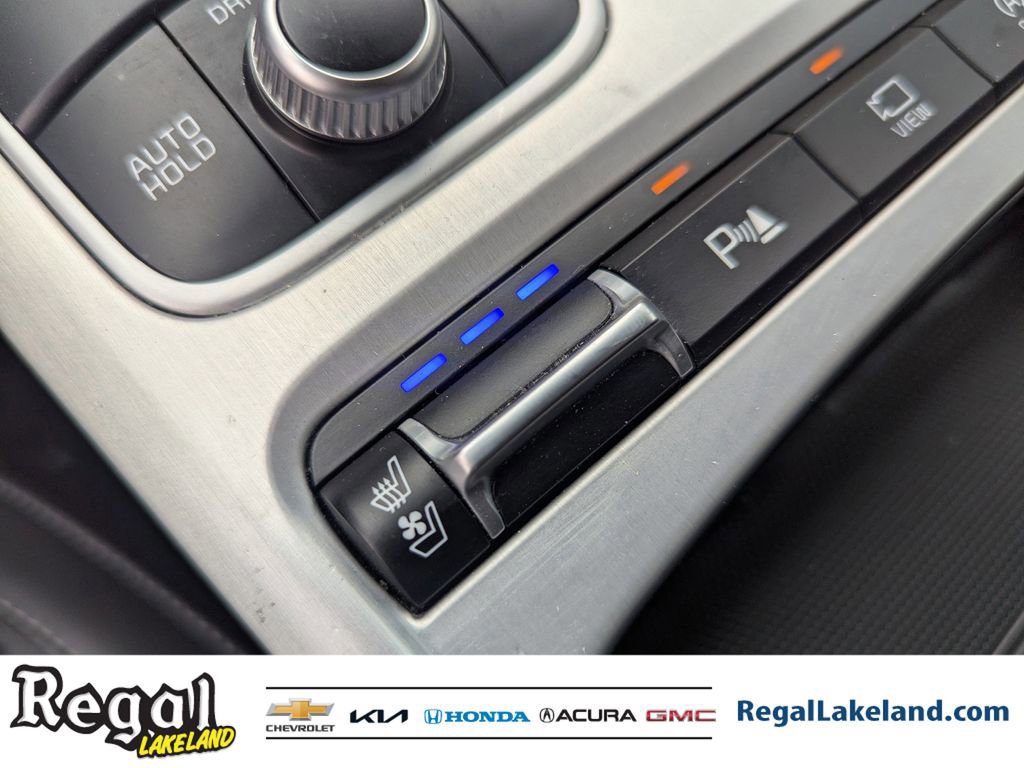 Used 2020 Kia Stinger GT2 image 23