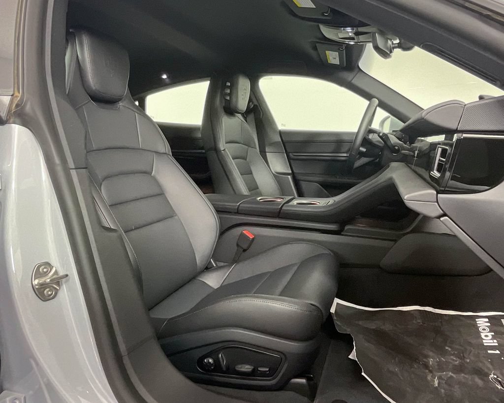 Certified 2025 Porsche Taycan RWD image 23