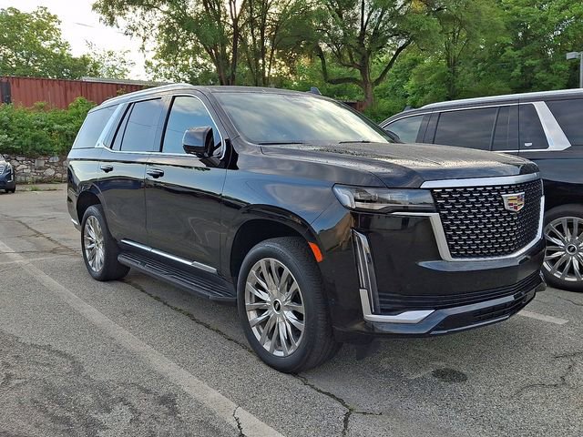 Used 2022 Cadillac Escalade Premium Luxury AWD/4WD image 2
