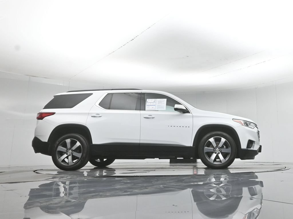 Used 2020 Chevrolet Traverse LT w/ LT Premium Package FWD image 49