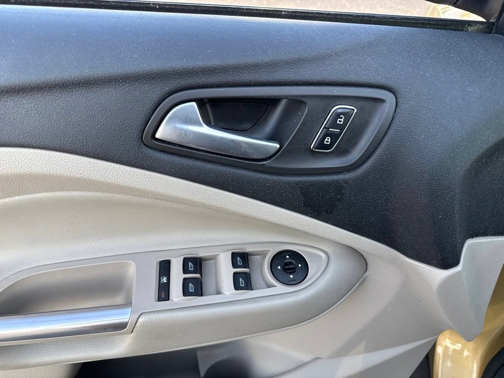 Used 2014 Ford Escape SE w/ Equipment Group 201A FWD image 15