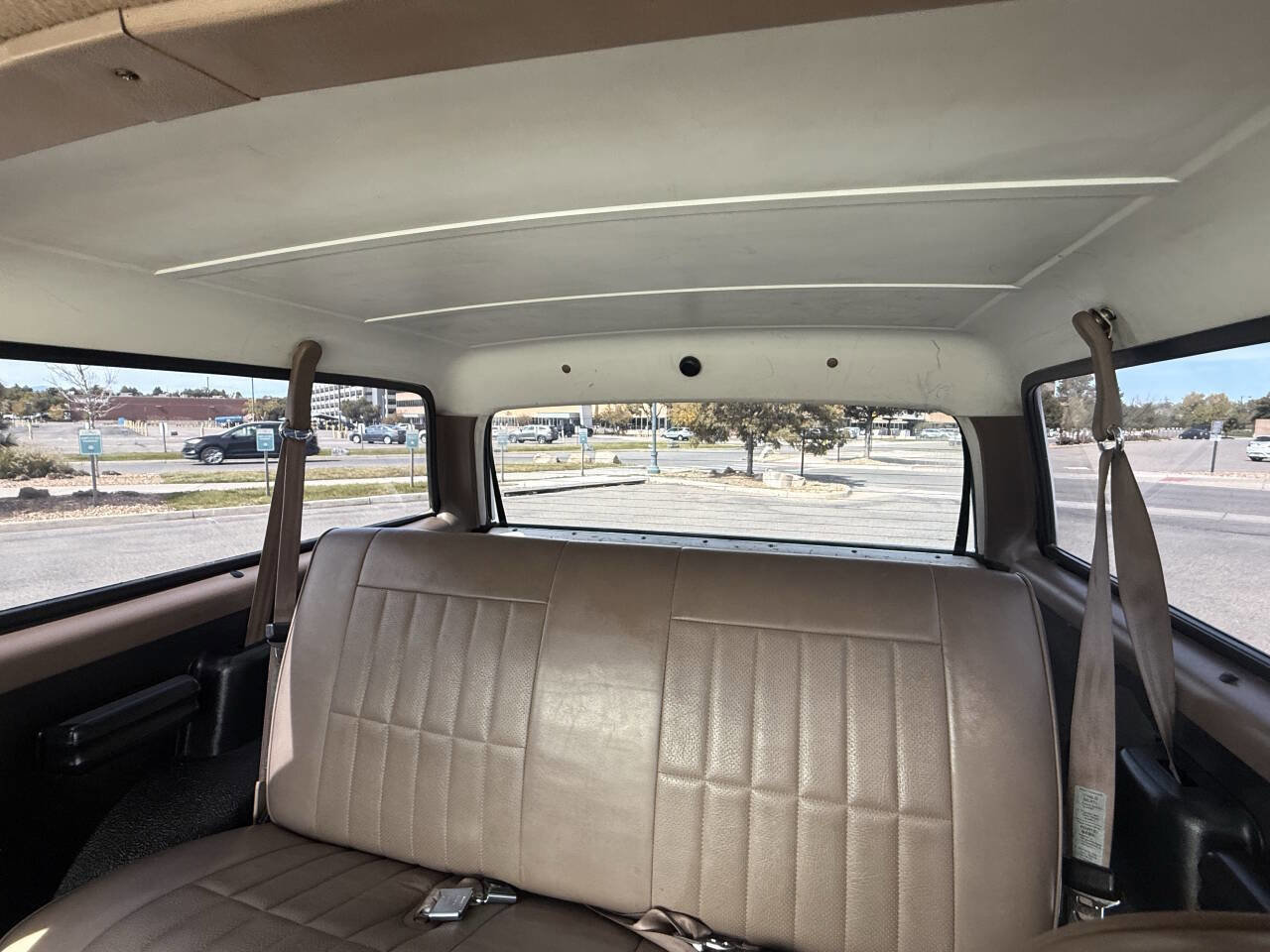 Used 1996 Ford Bronco XLT image 21