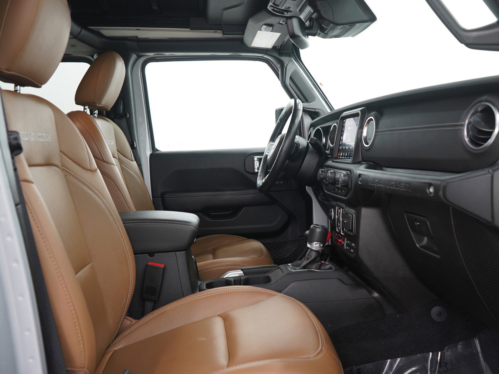 Used 2023 Jeep Wrangler Unlimited Rubicon 4xe w/ Safety Group image 11