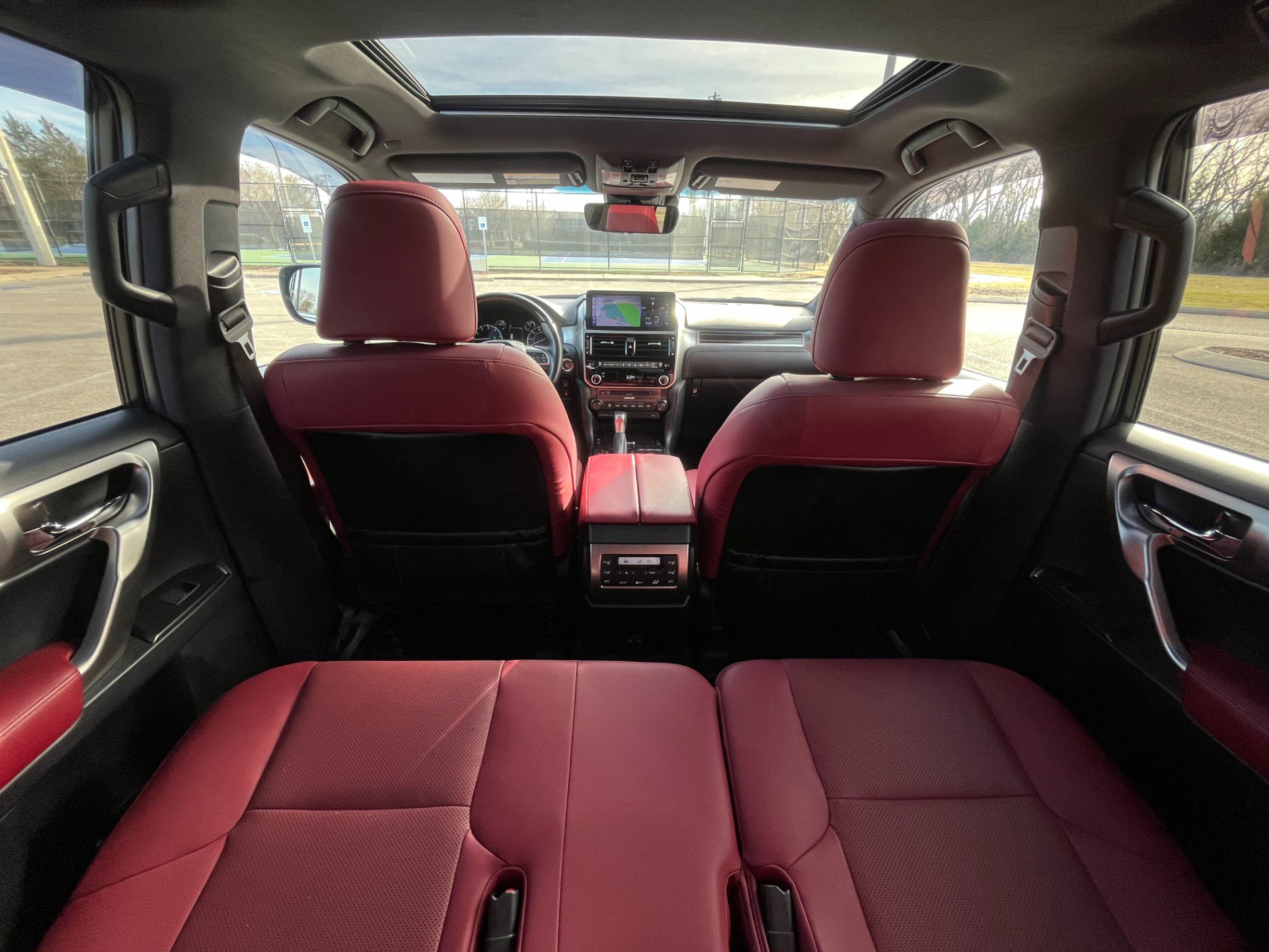 Used 2023 Lexus GX 460 Premium w/ Premium Package AWD/4WD image 29