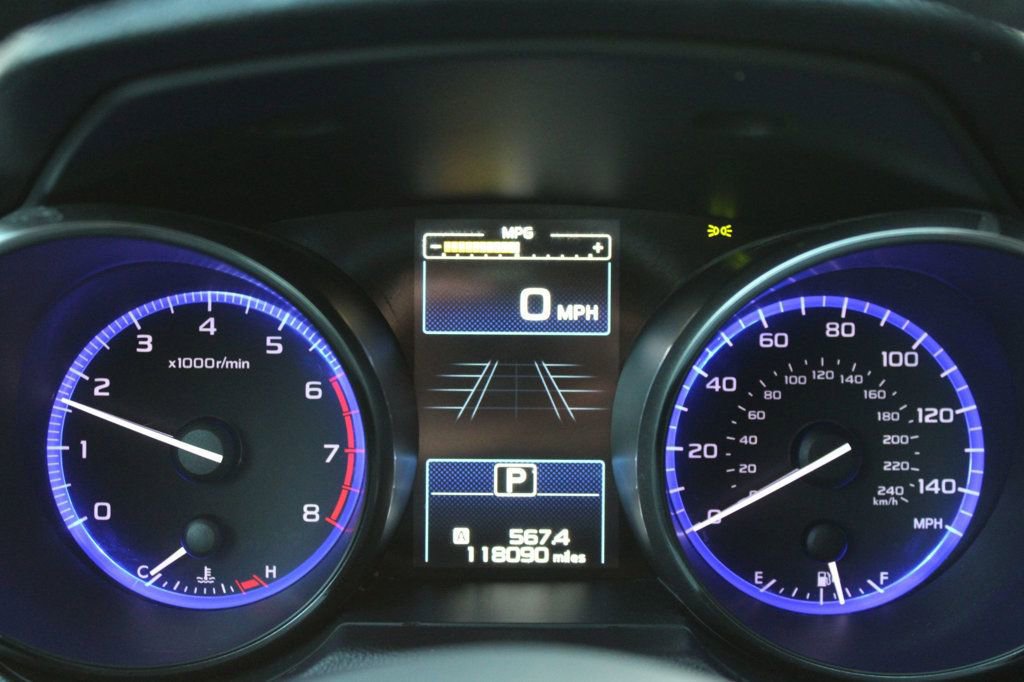 Used 2016 Subaru Legacy 2.5i Limited image 10