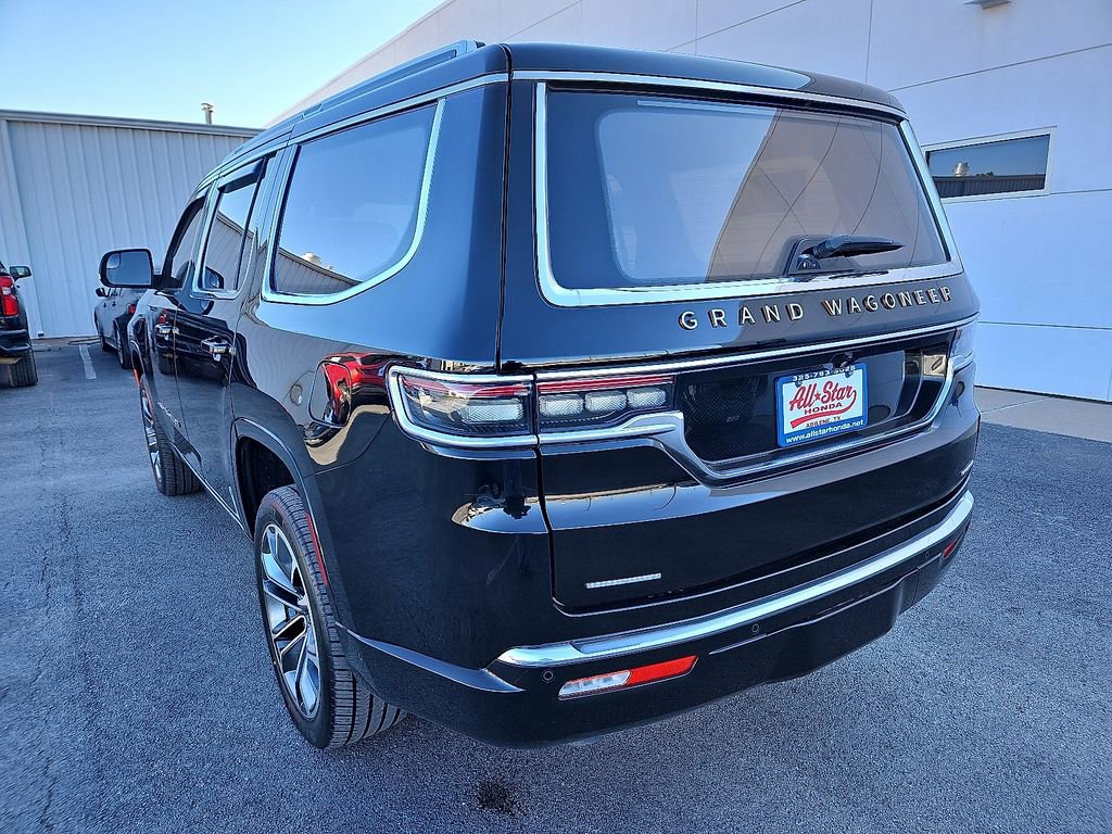 Used 2022 Jeep Grand Wagoneer Series III w/ Rear Seat Video Group 1 image 5