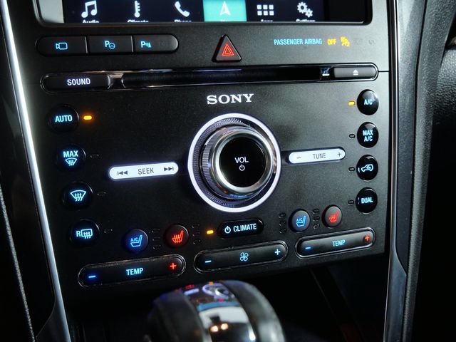 Certified 2018 Ford Explorer Limited w/ Equipment Group 301A AWD/4WD image 19