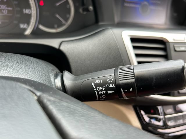 Used 2017 Honda Accord LX image 22