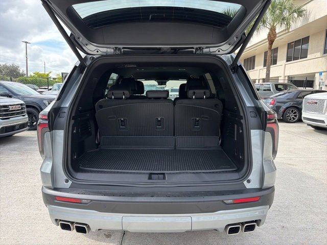 Used 2024 Chevrolet Traverse Z71 w/ Enhanced Driving Package image 25