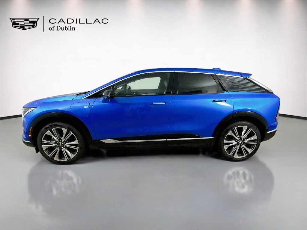 New 2027 Cadillac Optiq Premium Luxury w/ LPO, Floor Liner Package AWD/4WD image 8