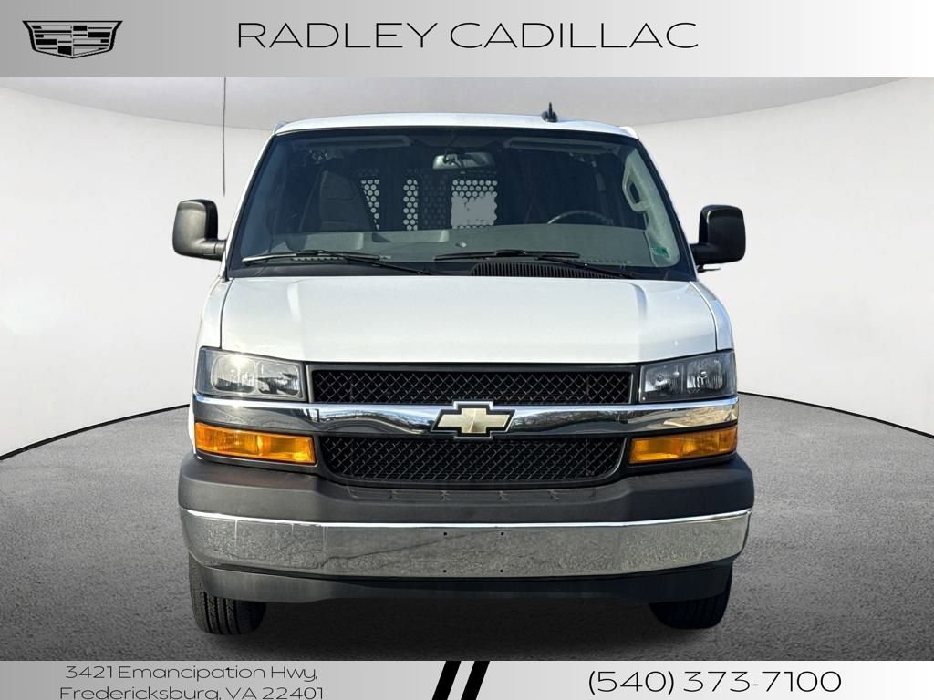 Used 2024 Chevrolet Express 2500 w/ Driver Convenience Package image 9