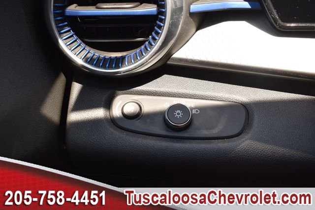 Used 2024 Chevrolet Trax LT w/ Driver Confidence Package FWD image 35