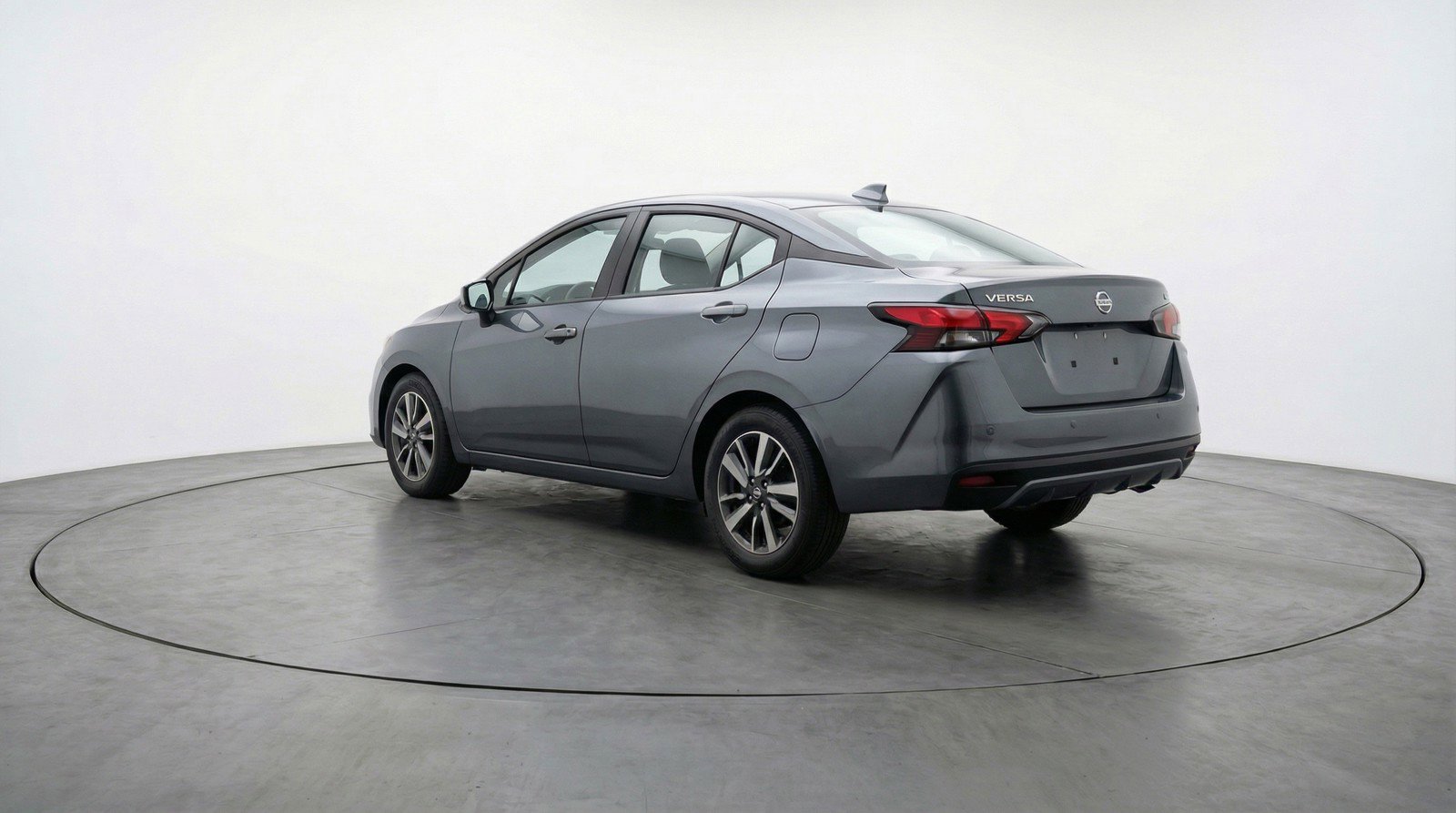 Used 2025 Nissan Versa SV FWD image 6
