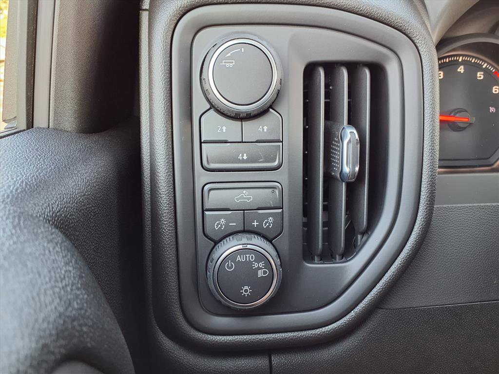 New 2026 Chevrolet Silverado 2500 W/T w/ WT Convenience Package image 12