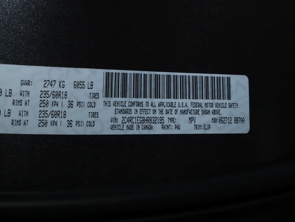 Used 2017 Chrysler Pacifica Touring-L Plus w/ Tire & Wheel Group FWD image 20