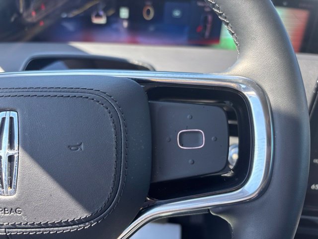 New 2026 Lincoln Nautilus Reserve w/ Jet Appearance Package AWD/4WD image 16