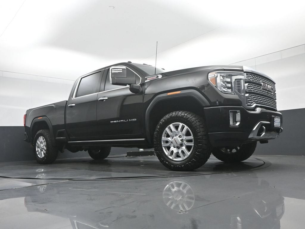 Used 2023 GMC Sierra 2500 Denali w/ Denali Black Diamond Edition AWD/4WD image 72