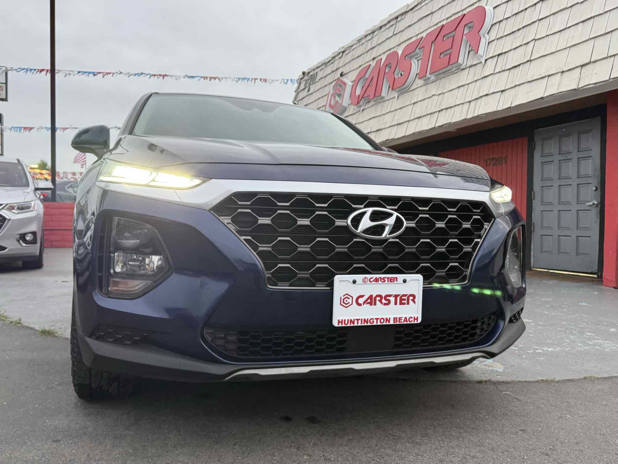 Used 2020 Hyundai Santa Fe SE image 18