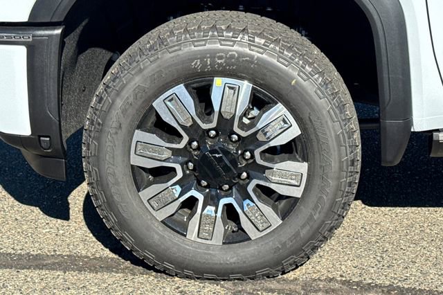 New 2026 GMC Sierra 2500 Denali w/ Denali Reserve Package image 32