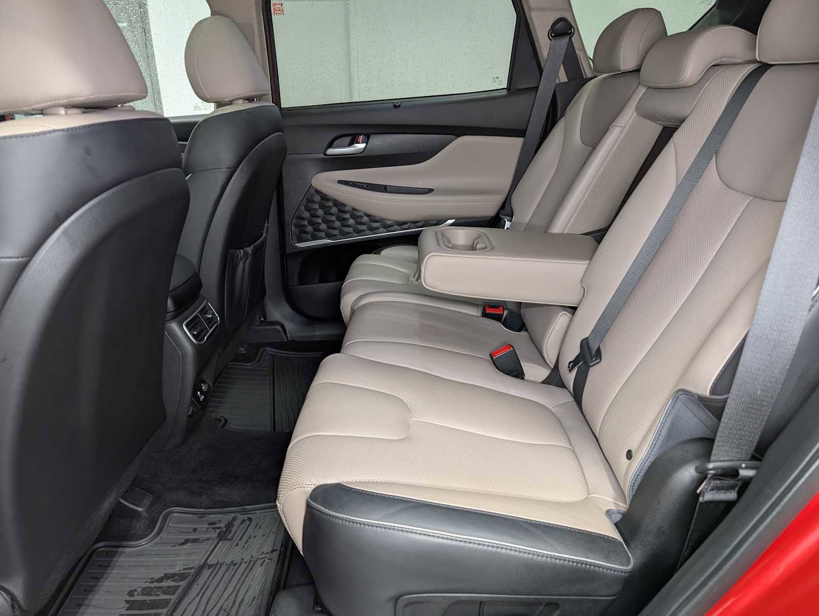 Used 2021 Hyundai Santa Fe Limited image 23