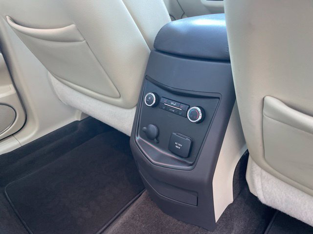 Used 2019 Lincoln MKT AWD image 52