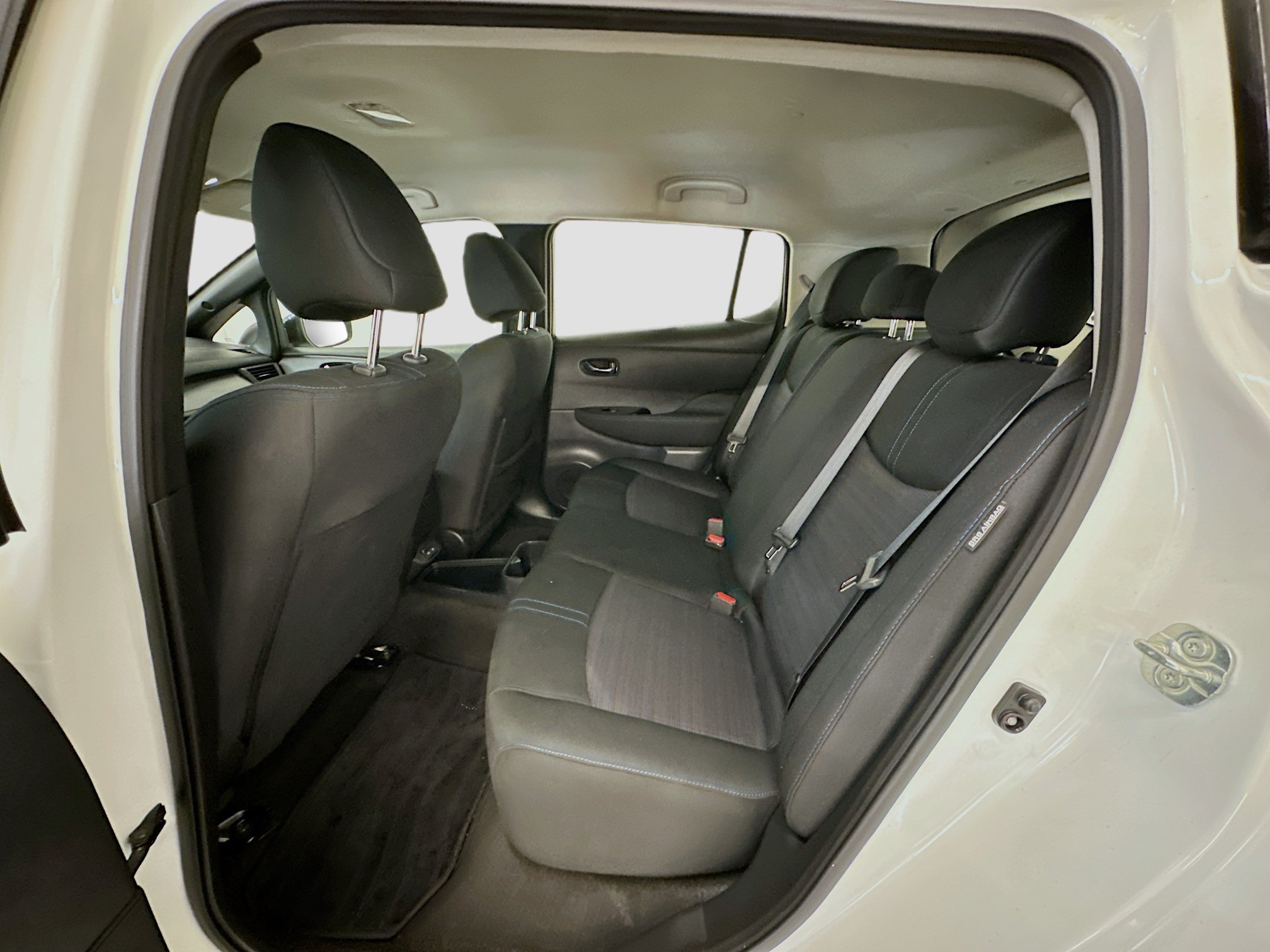 Used 2025 Nissan Leaf SV Plus FWD image 29