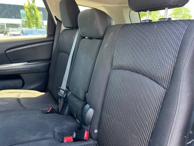 Used 2017 Dodge Journey SE FWD image 25